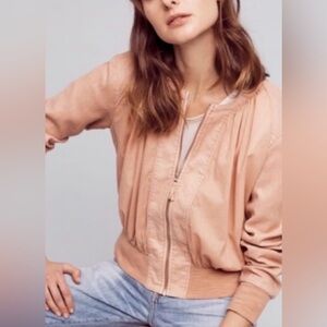 Anthropologie hei hei lightweight peach bomber jacket